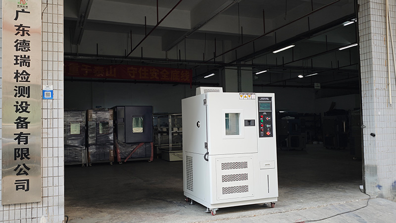 1754361147810701.jpg 臭氧老化(压缩)